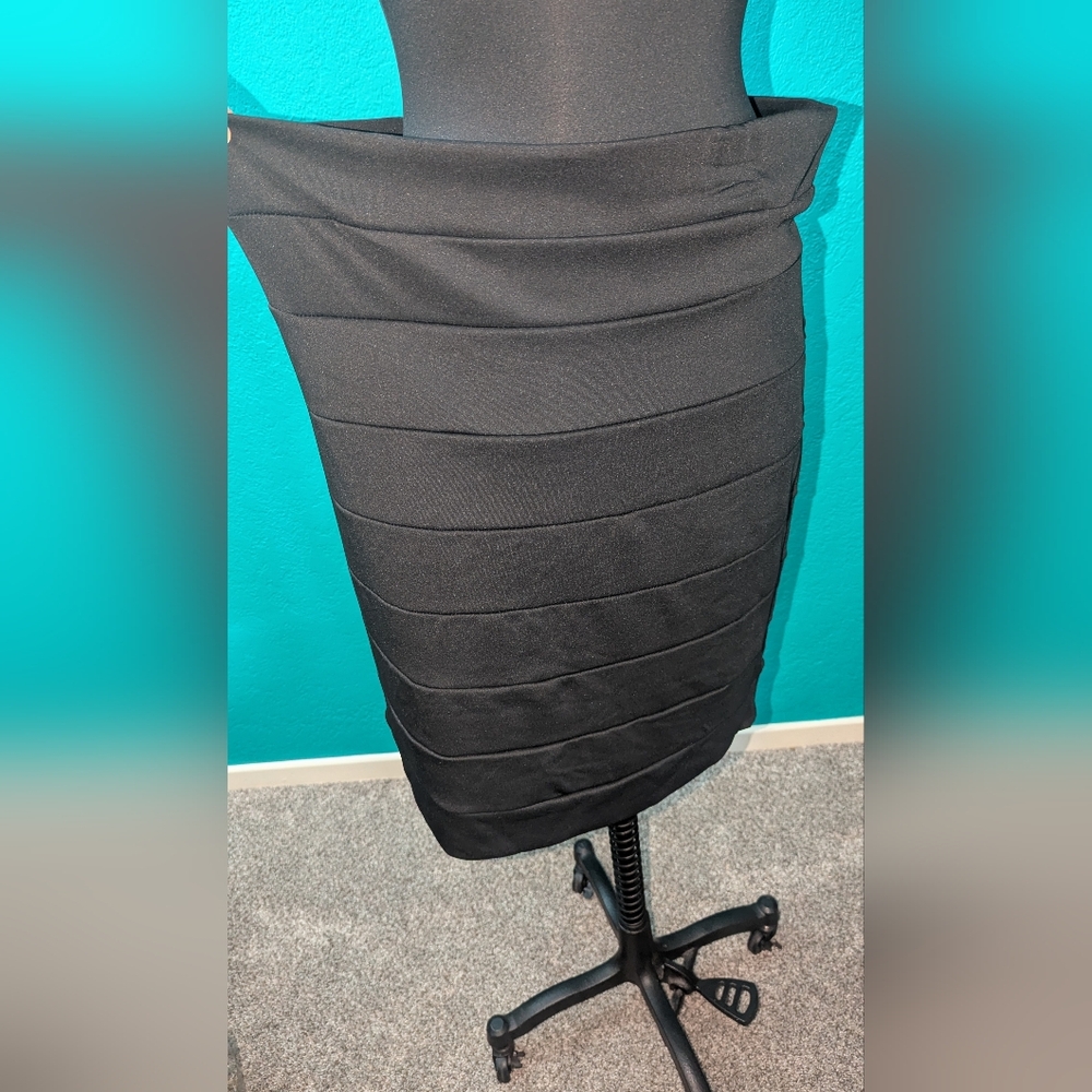 NWOT Elegant Black Skirt Brand ToTo collection